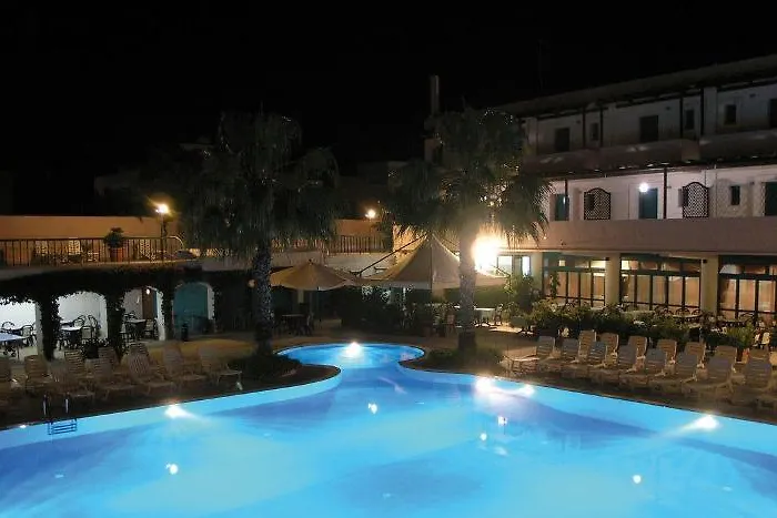 Costa Del Salento Village 3* Ugento